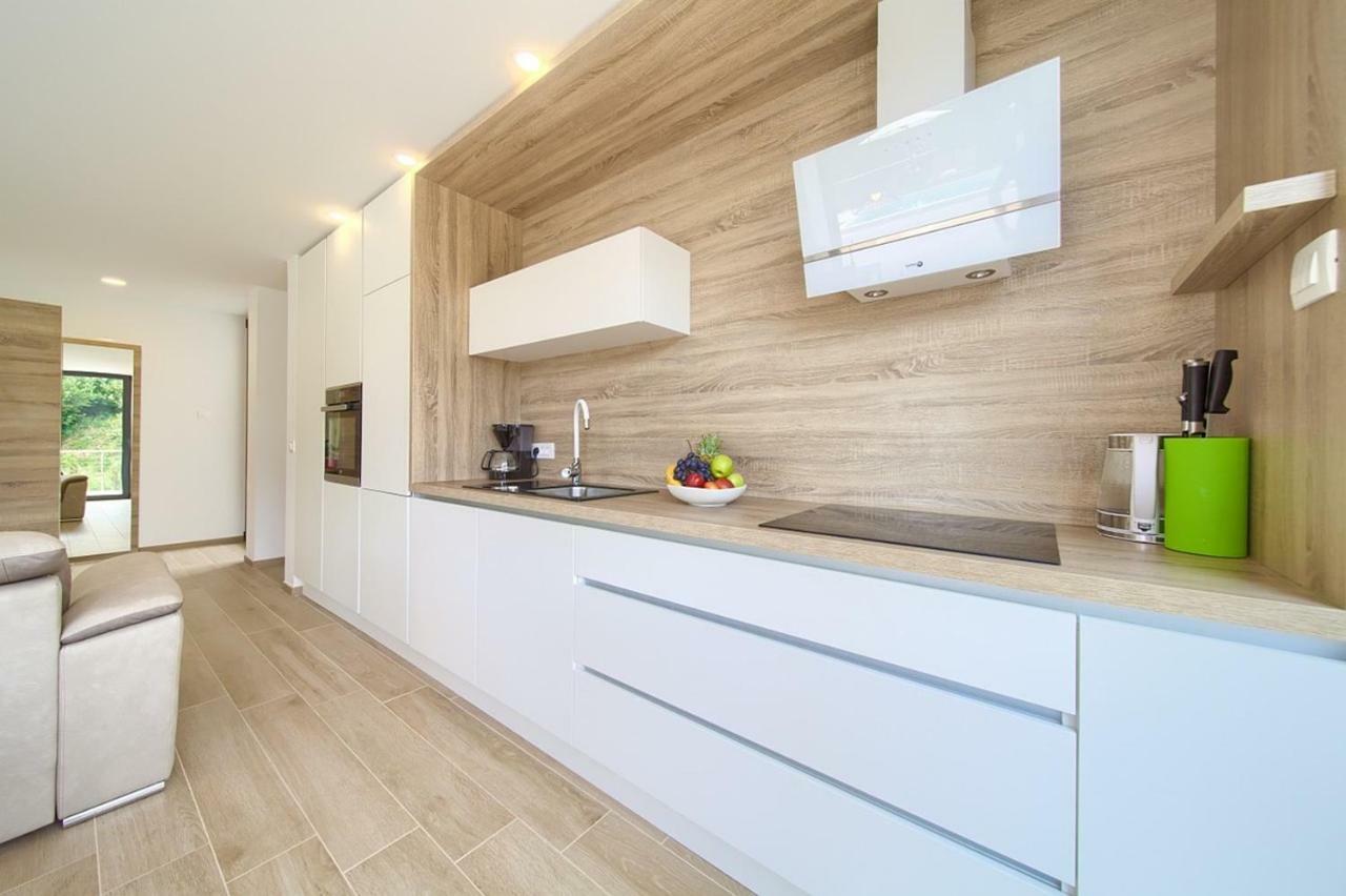 Villa Celeia Đảo Krk Ngoại thất bức ảnh